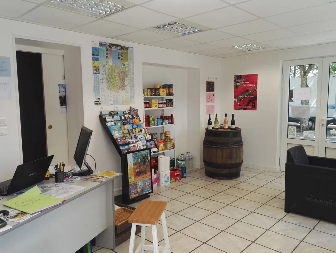 camping-de-l-ile-cosne-sur-loire-nievre-zg9fo