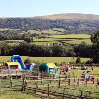 cantref-camp-site-brecon-c5st8