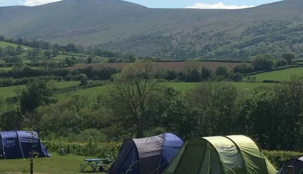 cantref-camp-site-brecon-dwkeb