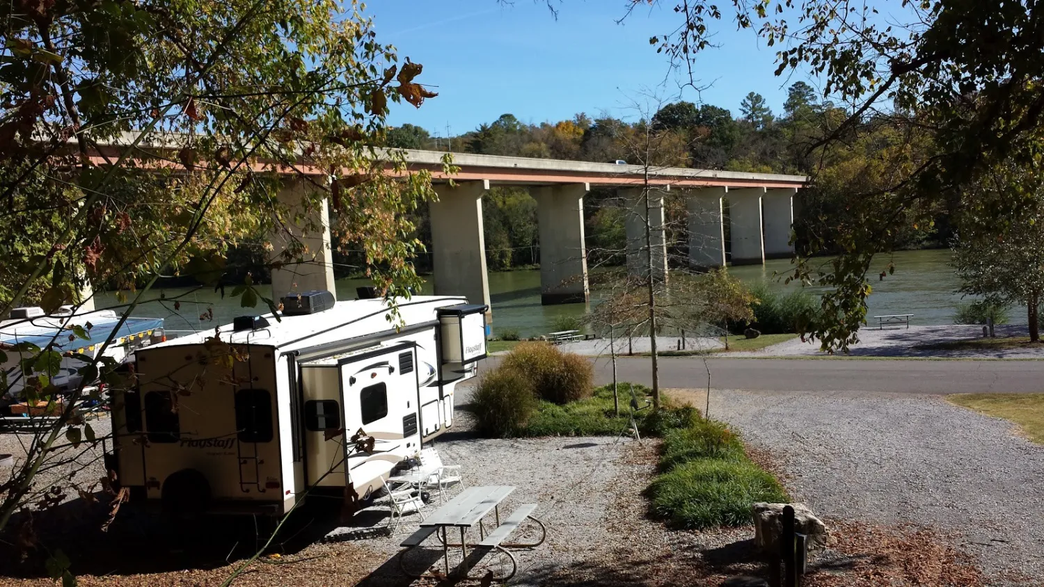 douglas-dam-headwater-sevierville-gvfzm