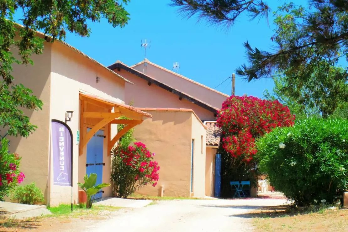 camping-aire-naturelle-belle-de-mai-hyeres-8o3y5