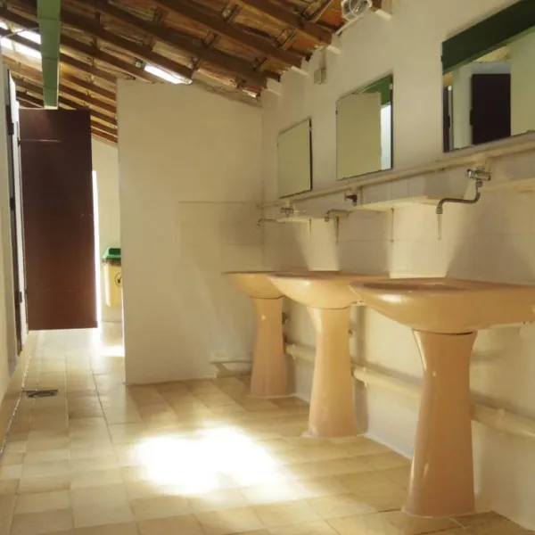 camping-aire-naturelle-belle-de-mai-hyeres-kc1wm
