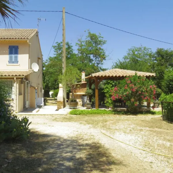camping-aire-naturelle-belle-de-mai-hyeres-m8tj2