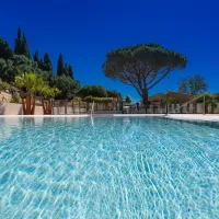 de-berard-domaine-de-miremer-la-garde-freinet-we9hz