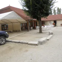 le-tertre-dienville-aube-j8pqq