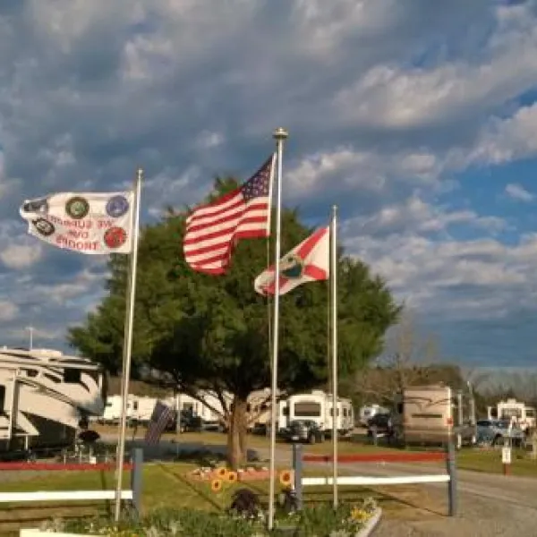 Eagle's Landing RV Park