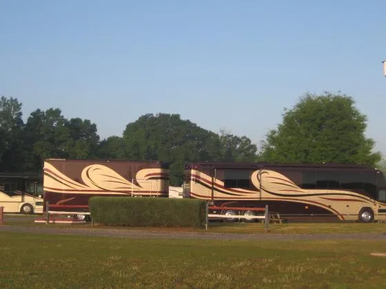 eagles-landing-rv-park-holt-fzkby