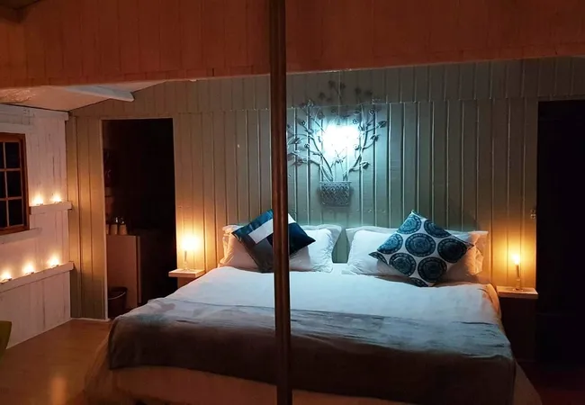 de-pakhuys-glamp-and-camp-clanwilliam-road-clanwilliam-hldgr
