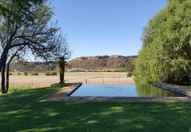 de-pakhuys-glamp-and-camp-clanwilliam-road-clanwilliam-xotxp