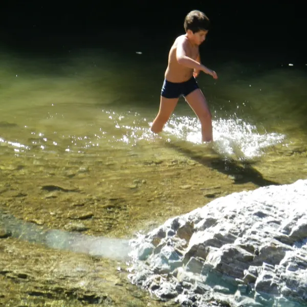 les-rives-de-lardeche-mayres-ardeche-ydivy