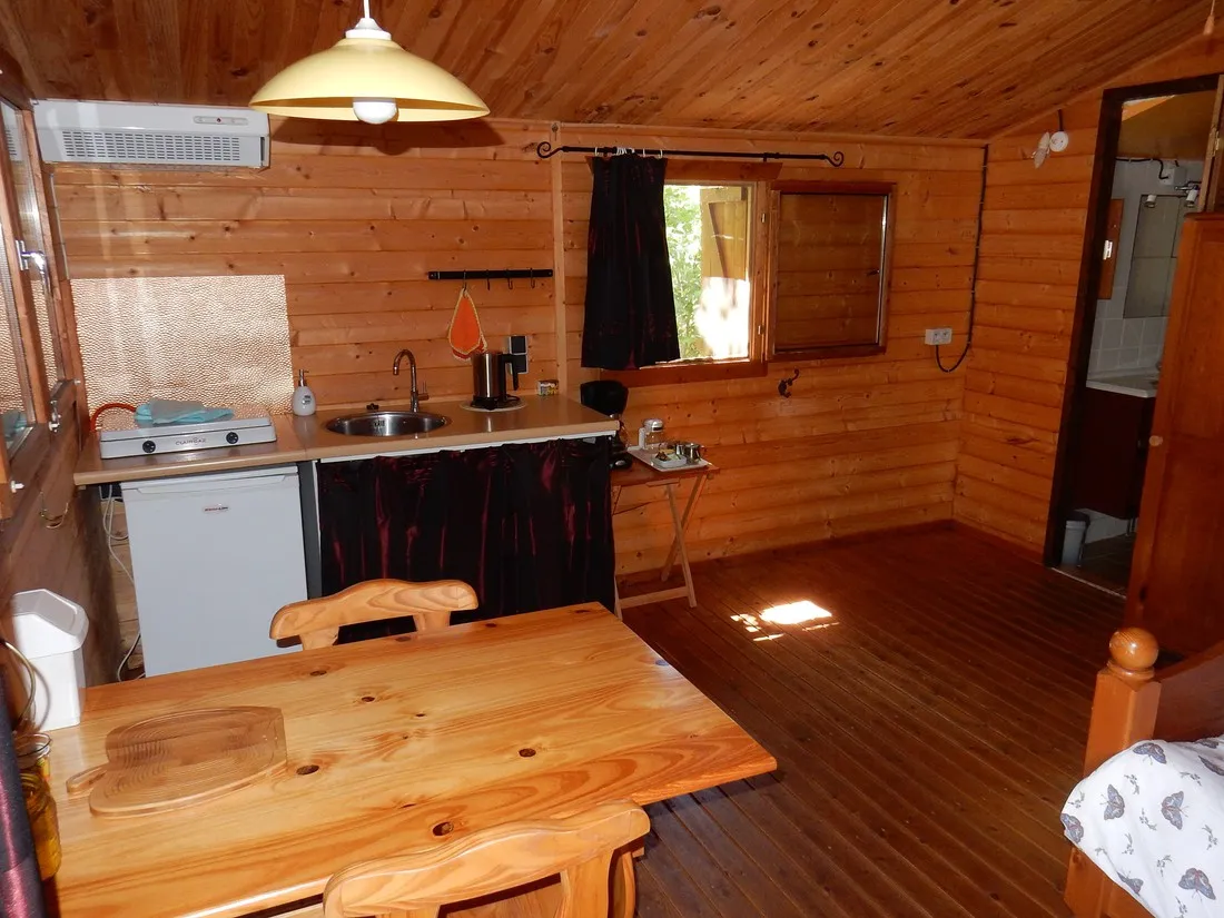 le-petit-papillon-minicamping-cussy-en-morvan-dxy1f