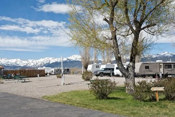 paradise-shores-rv-park-bridgeport-qq5zo