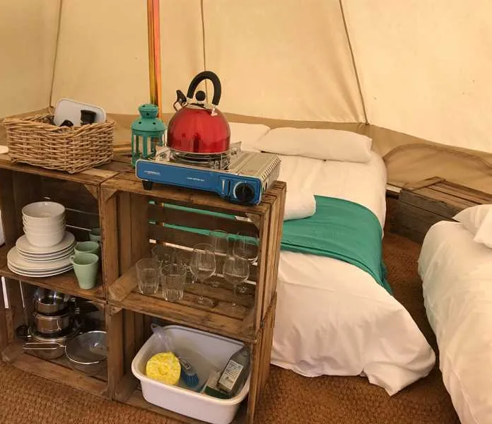 newfold-farm-campsite-hope-valley-1dqsb