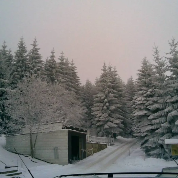 weidberg-camping-kaltenwestheim-9c4ao