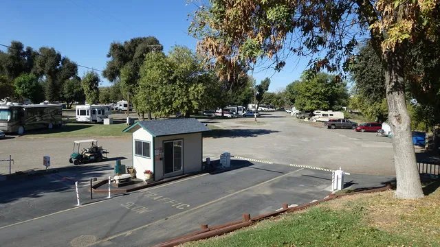 turtle-beach-rv-park-manteca-jci01