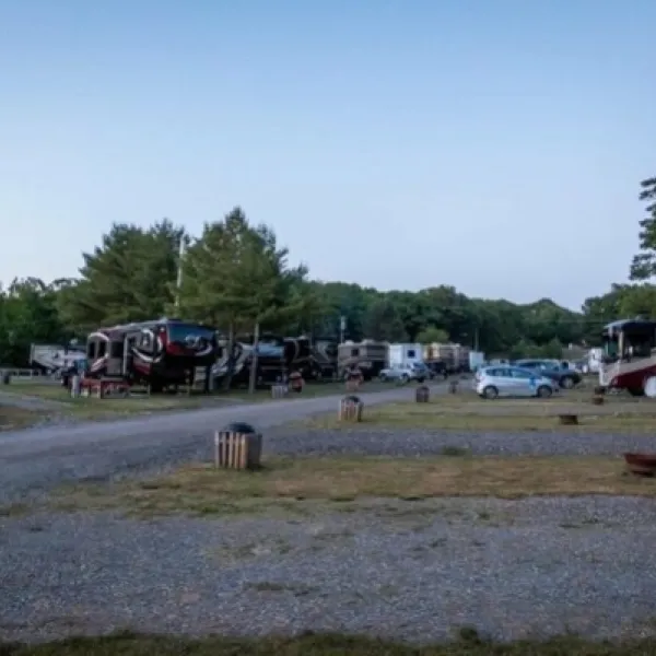 shore-hills-campground-boothbay-zsn5v