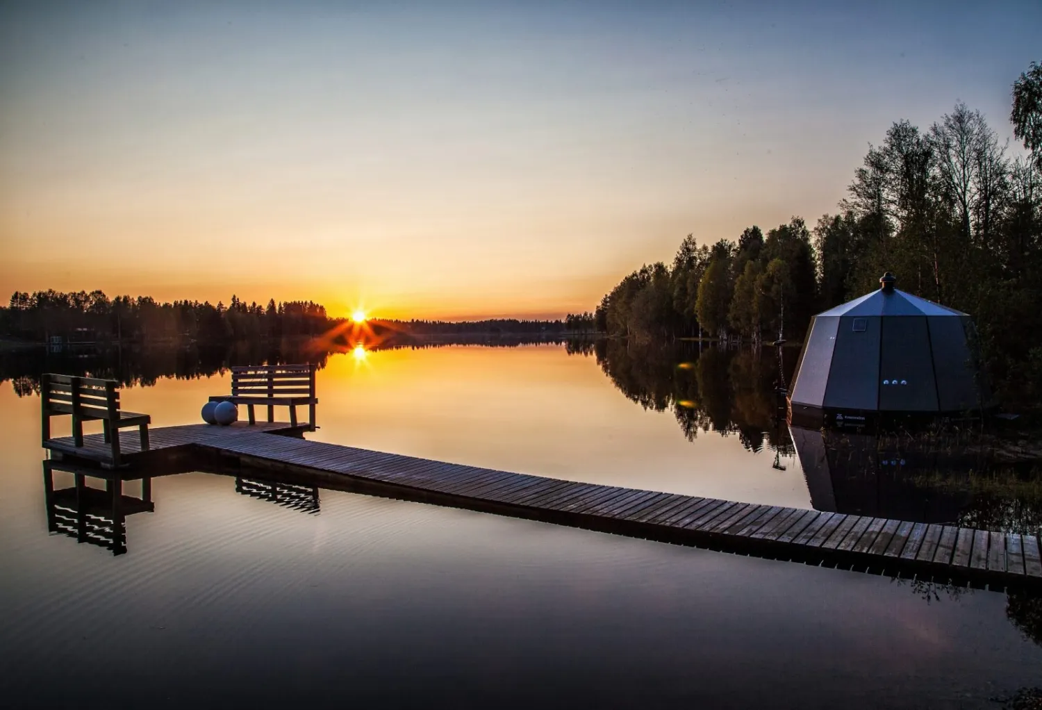 arctic-guesthouse-igloos-ranua-ncqwp