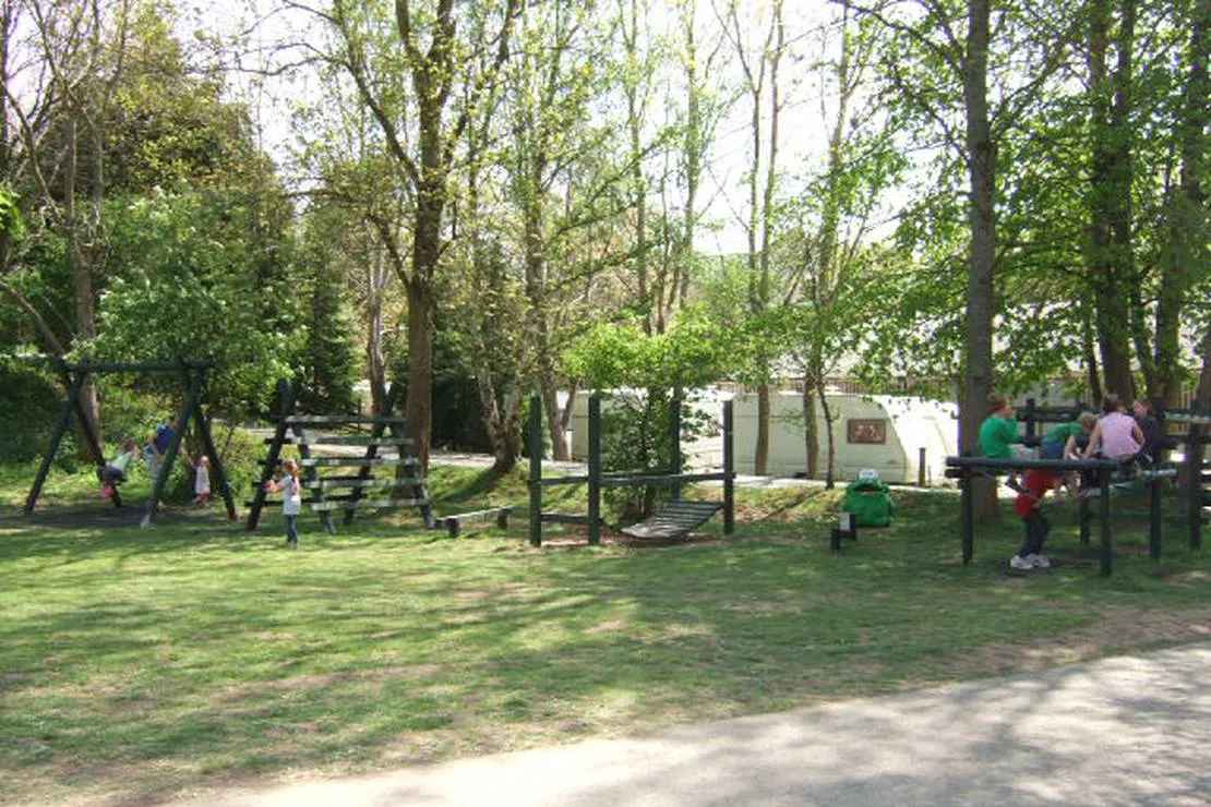 the-green-caravan-park-bishops-castle-bvsil