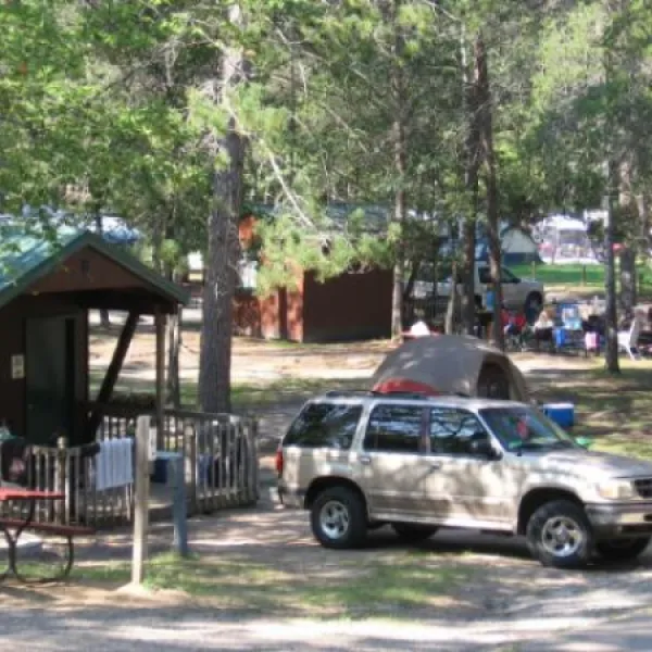 michigan-oaks-camping-resort-indian-river-fo4aw