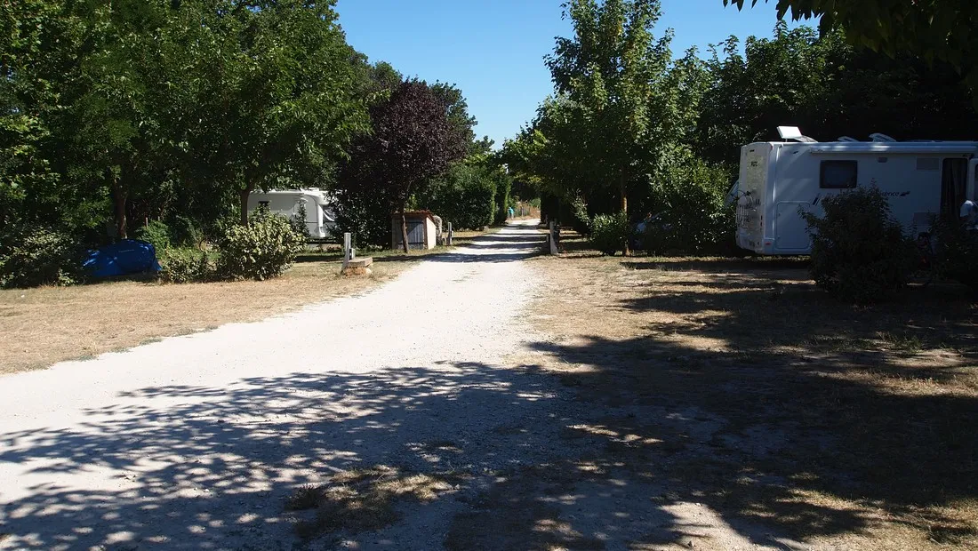 a-la-ferme-du-vieux-chemin-darles-st-remy-de-provence-bouches-du-rhone-3gv3f