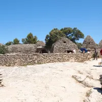 a-la-ferme-du-vieux-chemin-darles-st-remy-de-provence-bouches-du-rhone-yejw6
