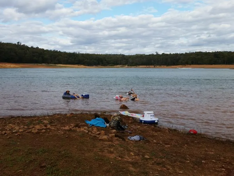 lake-navarino-lakeside-camping-campground-waroona-sdwys