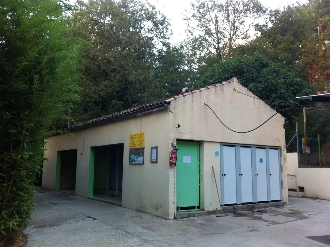 lile-sur-mezelet-vallon-pont-darc-ardeche-mxtfe