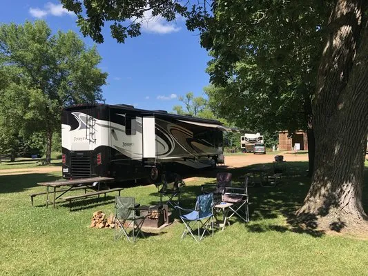 baylor-regional-park-campground-norwood-young-america-736d9