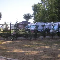 camping-arbi-pogradec-ifk1z