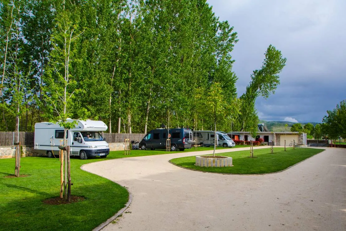 camping-arbi-pogradec-rplxt