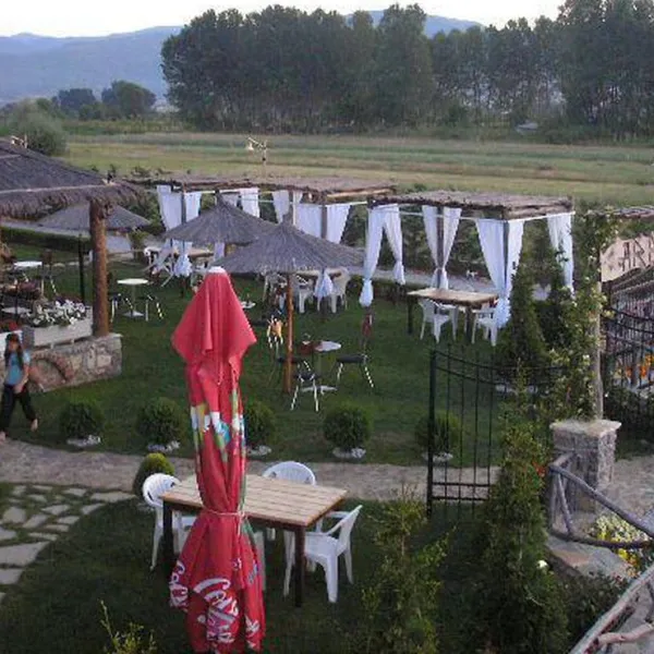 camping-arbi-pogradec-uaut9