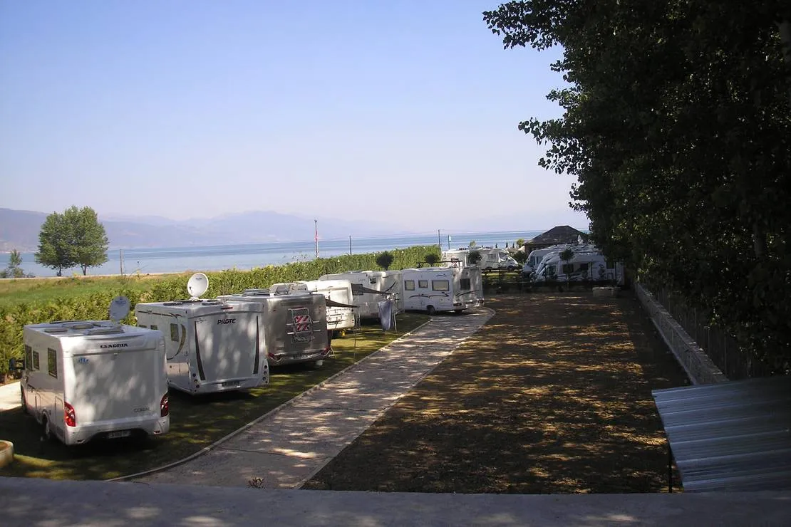 camping-arbi-pogradec-vqk2s