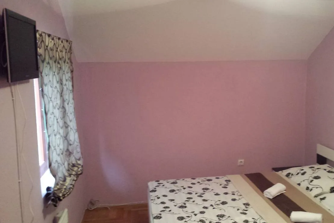 camp-san-banja-luka-h7xdc