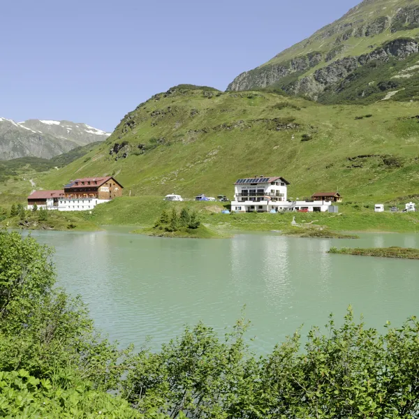 zeinissee-galtur-rqtw6