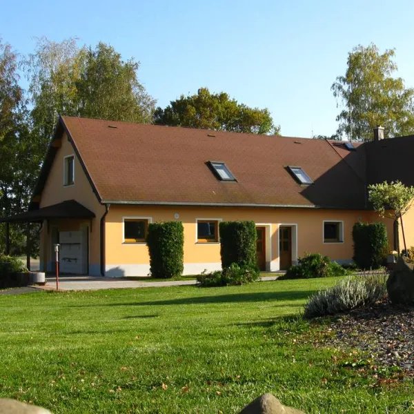 camping-am-see-vaclav-cheb-podhrad-3kqpt