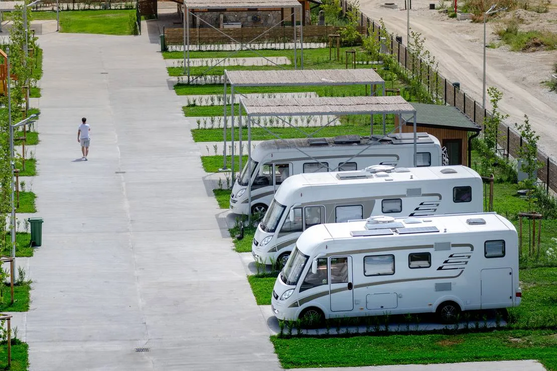 glamping-motel-alliance-plovdiv-lbbh6