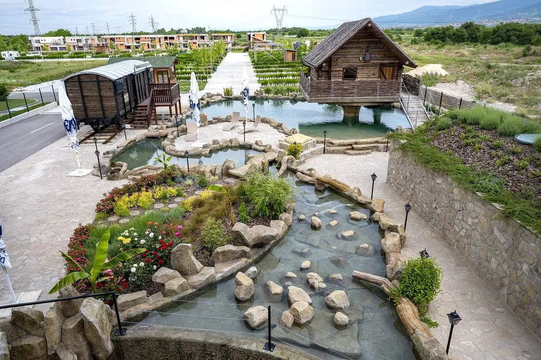 glamping-motel-alliance-plovdiv-oxmhv
