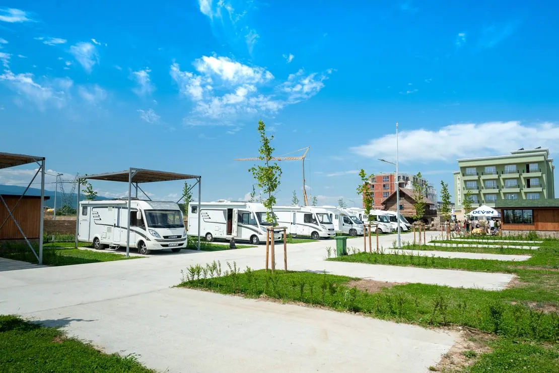 glamping-motel-alliance-plovdiv-qzen3