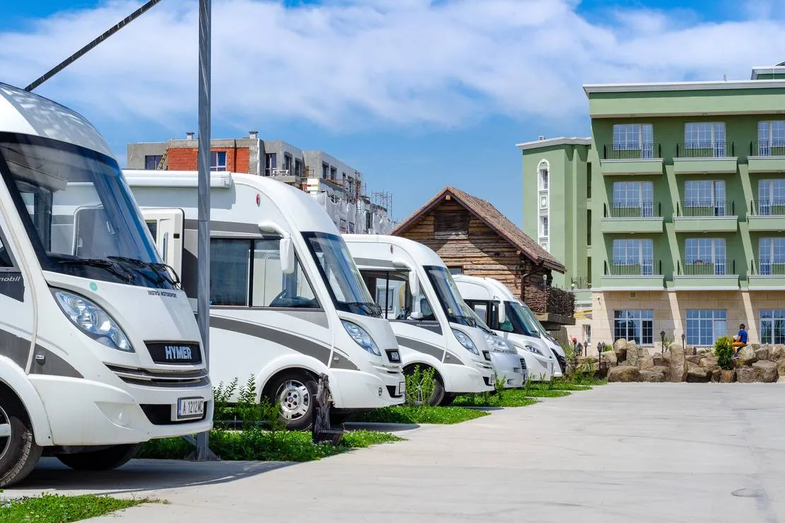 glamping-motel-alliance-plovdiv-vwq5i
