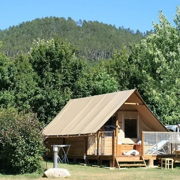 la-cascade-meyrueis-lozere-iq4nk