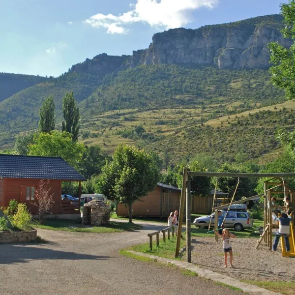 la-cascade-meyrueis-lozere-ntee4