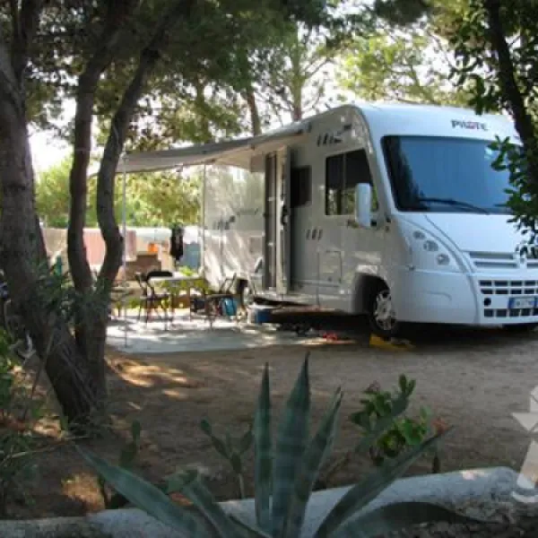 camping-village-molinella-vacanze-vieste-b6zjx
