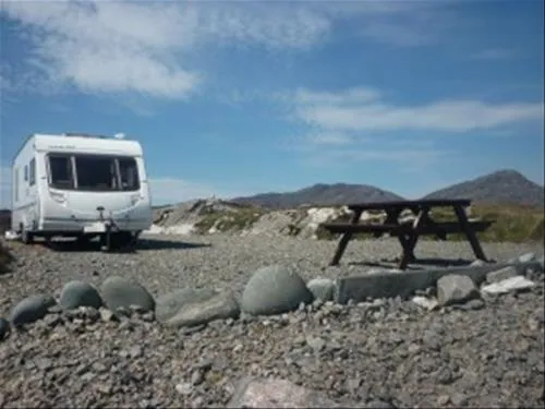 flodabay-farm-isle-of-harris-4rtqr