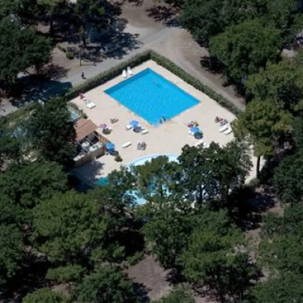 camping-fontaine-vieille-andernos-les-bains-kfdsj