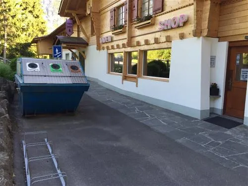 camping-manor-farm-interlakenthunersee-4vid1