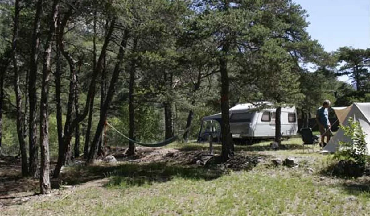camping-river-caravaning-misy-sur-yonne-5kbwh