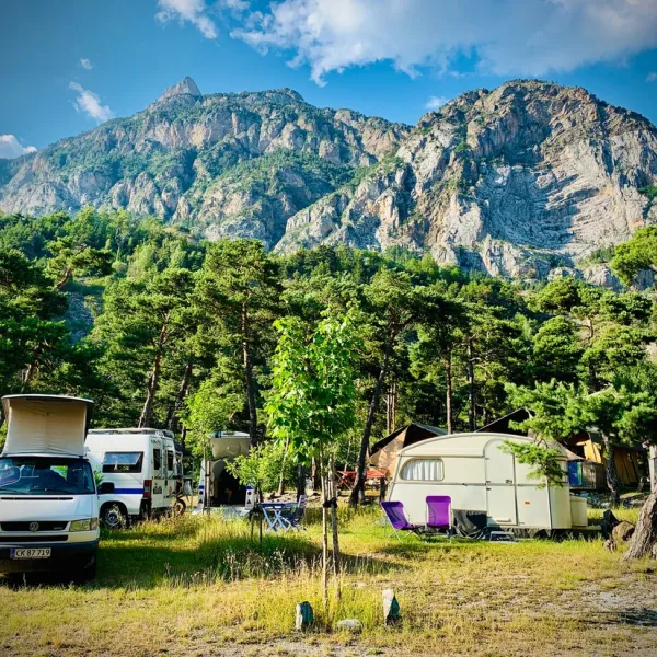 camping-river-caravaning-misy-sur-yonne-wg7td