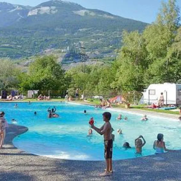 camping-monument-susten-f3hny