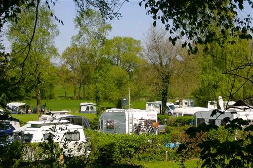 de-kuiperberg-camping-party-lounge-chalets-ootmarsum-uhvtt