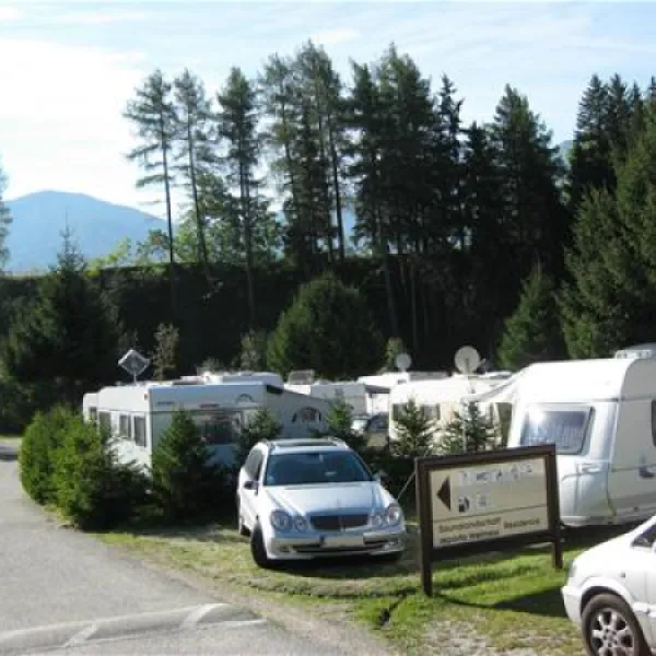 camping-residence-corones-rasenantholz-kjooa